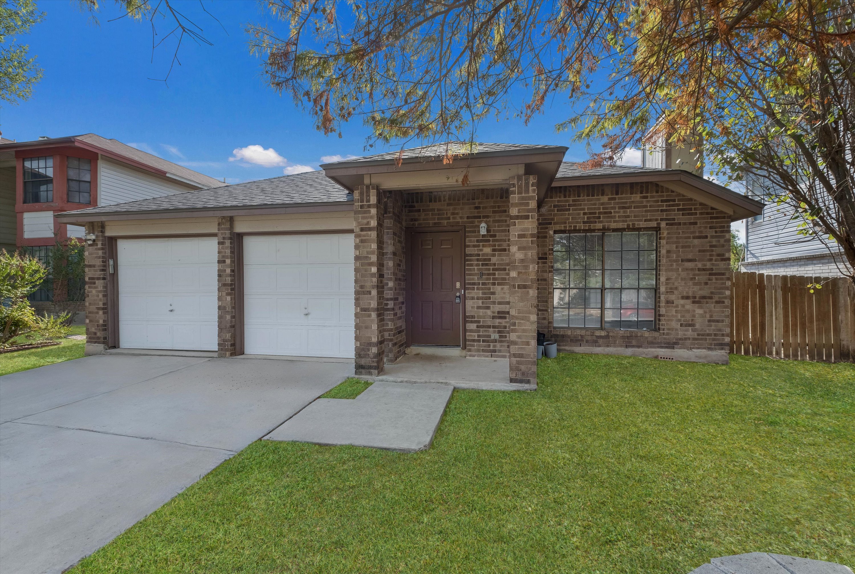 6822 Quail Lake Drive